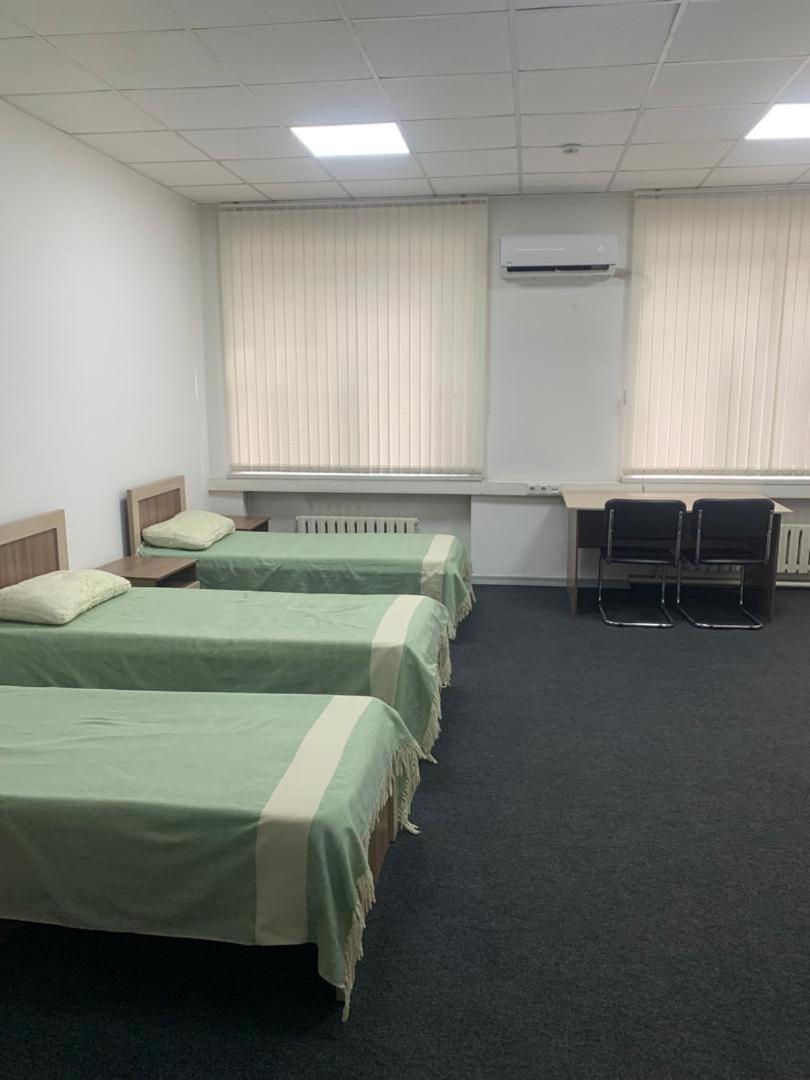 Bekbro Hostel บิชเคก ภายนอก รูปภาพ